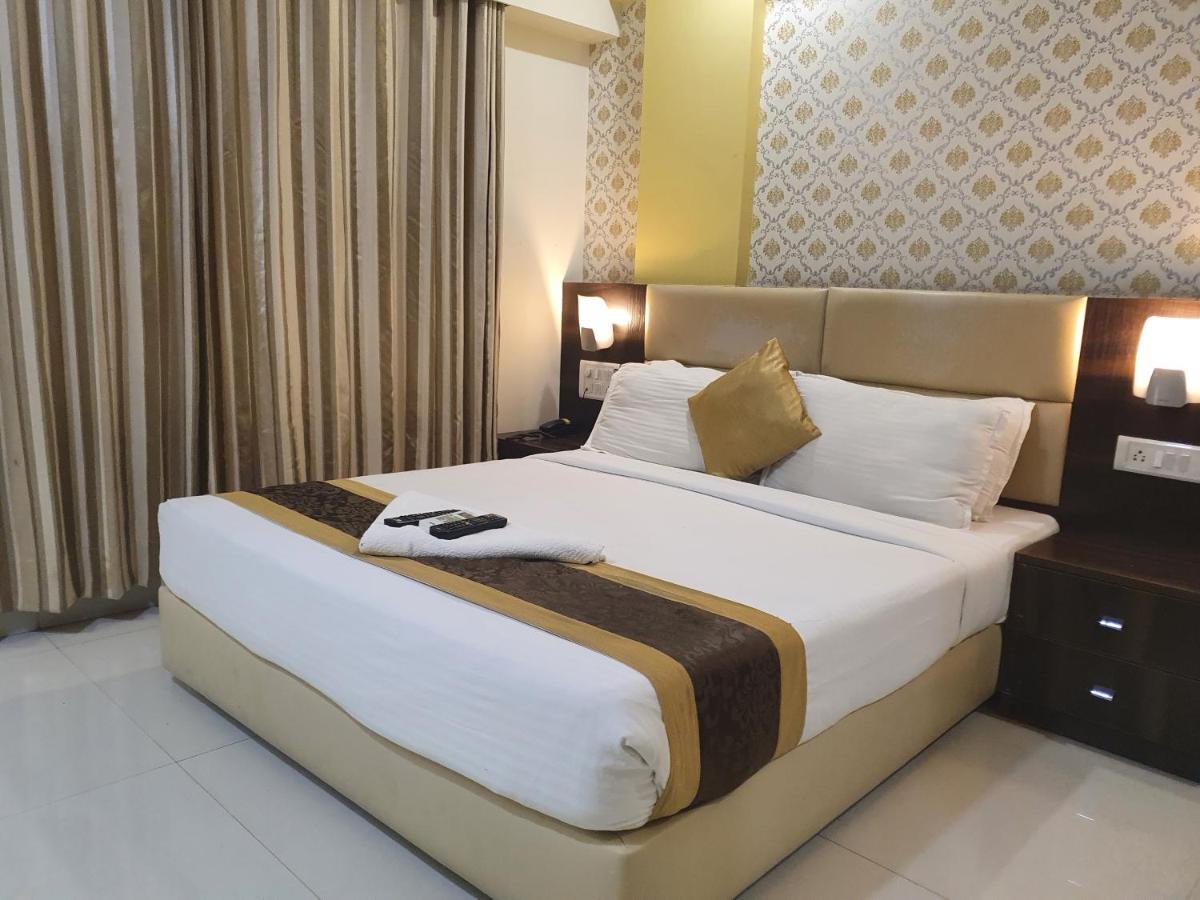 Hotel Galaxy Comforts Mumbai Exterior photo